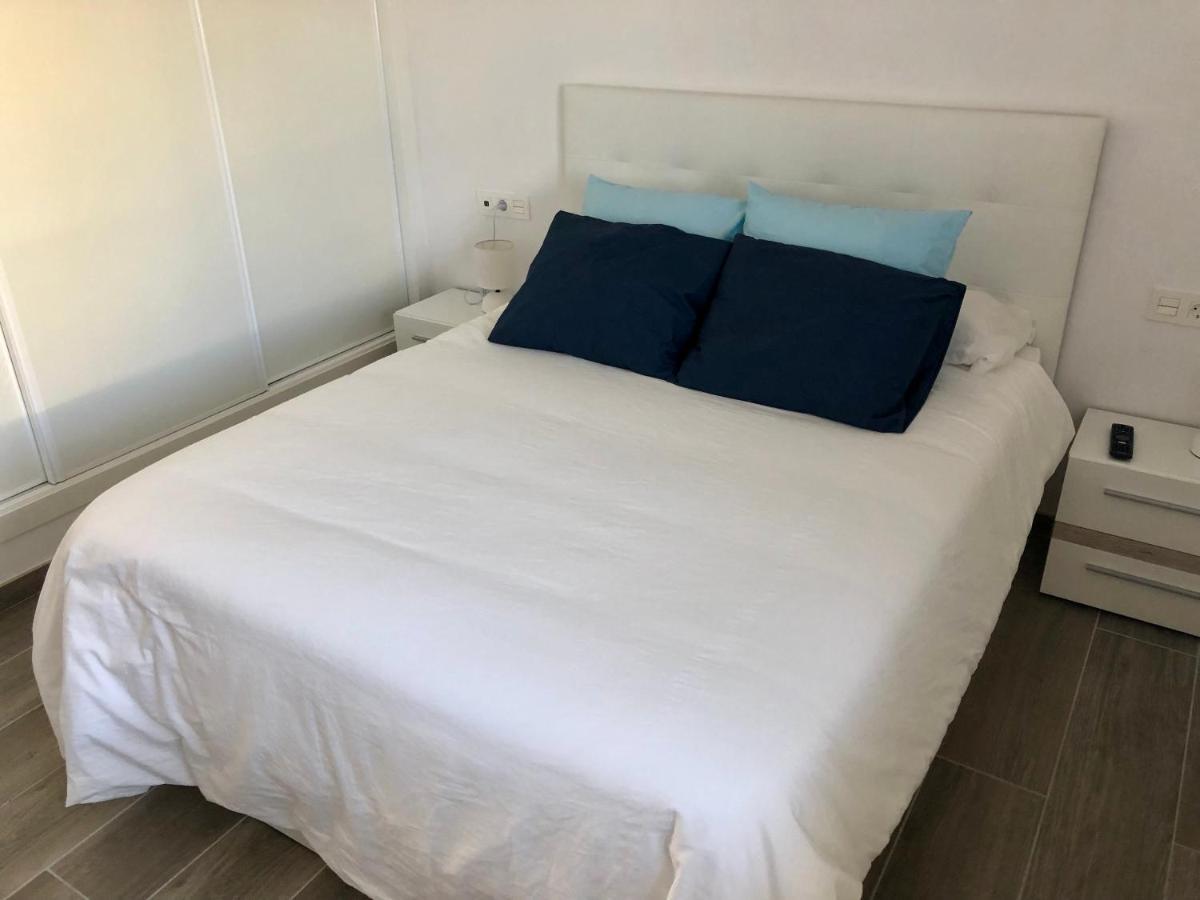 Sea Front Apartamento Frente Al Mar Плая Онда Екстериор снимка